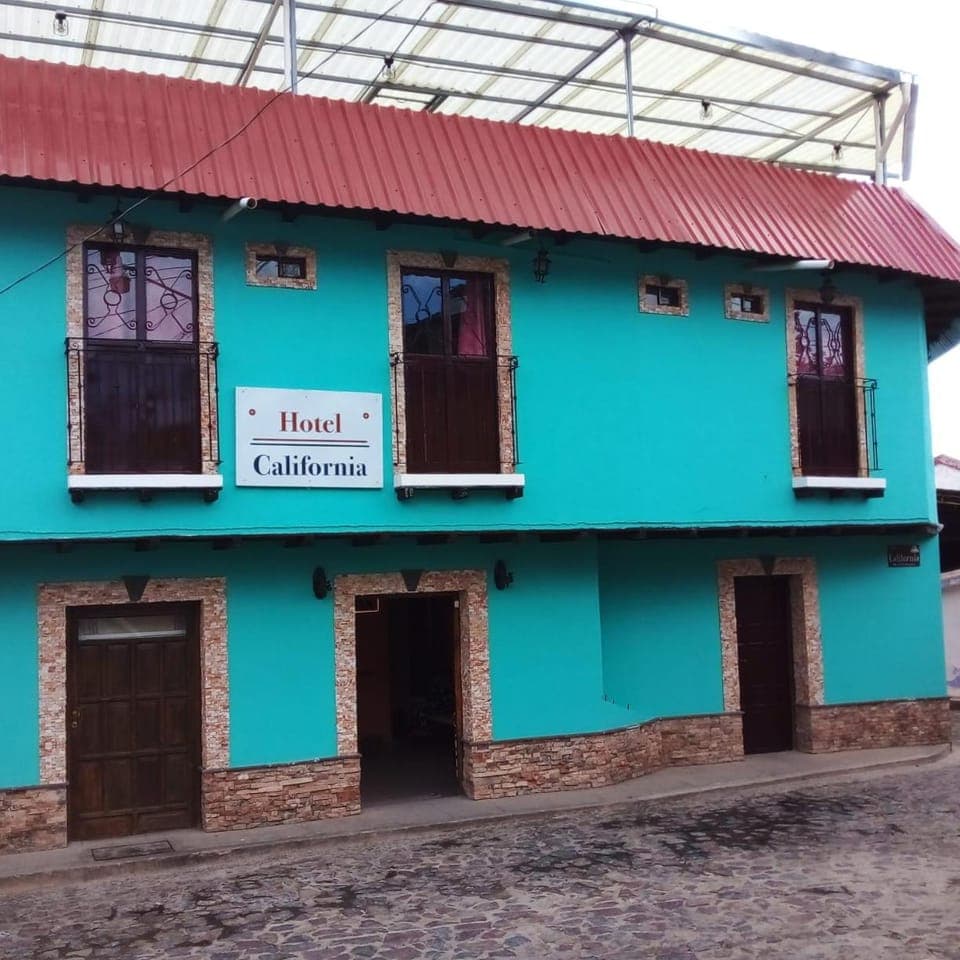 Property building, Day