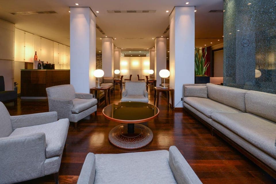 Lobby or reception, Lounge or bar