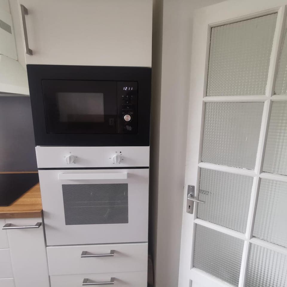 microwave, oven, stove