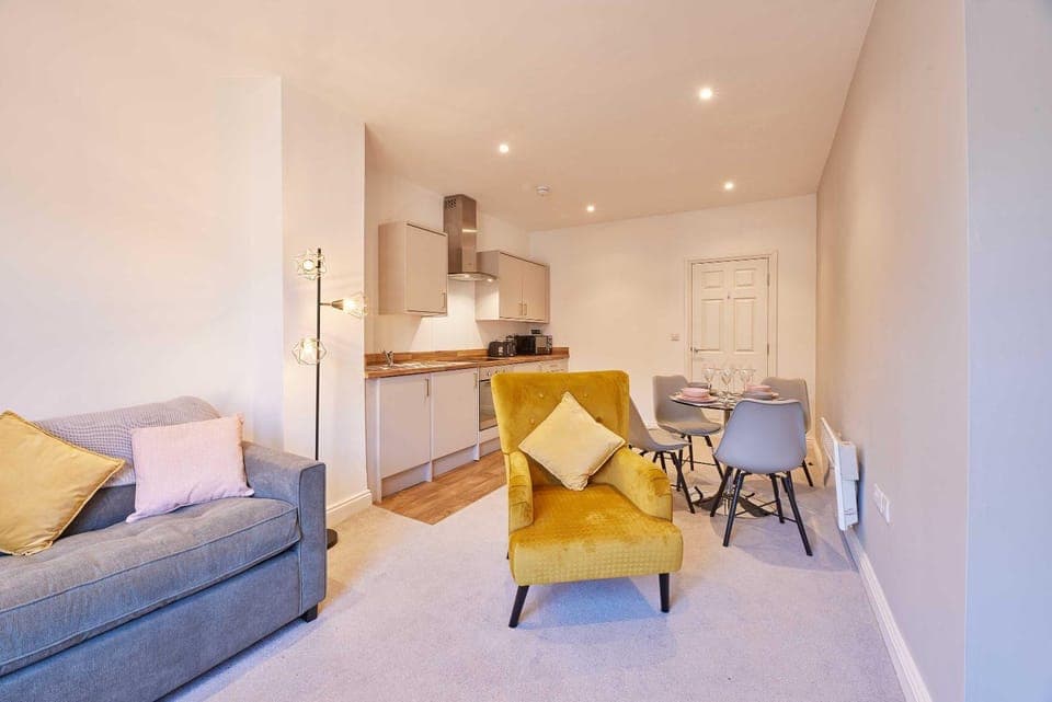 Living room, Seating area, Dining area