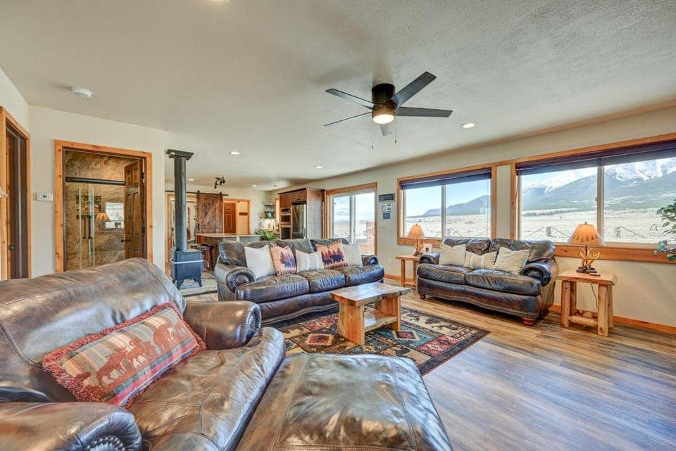 Buena Vista Mountain Retreat - Ultimate Privacy with Spa & Unbeatable Views House in Park County