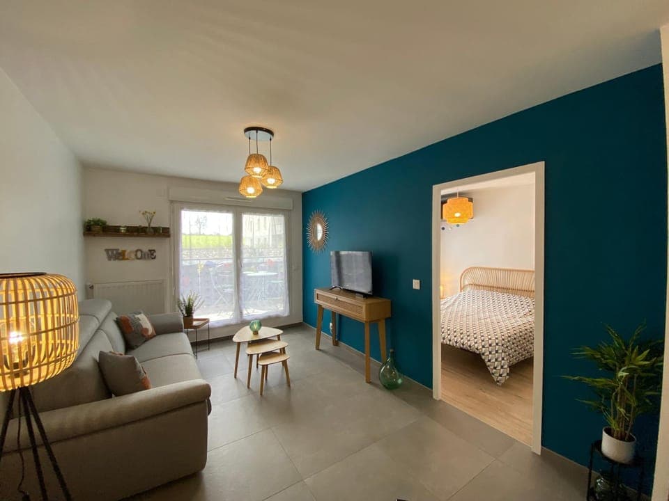 TV and multimedia, Living room, Bedroom