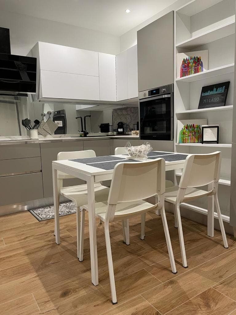 Kitchen or kitchenette, Living room, Seating area