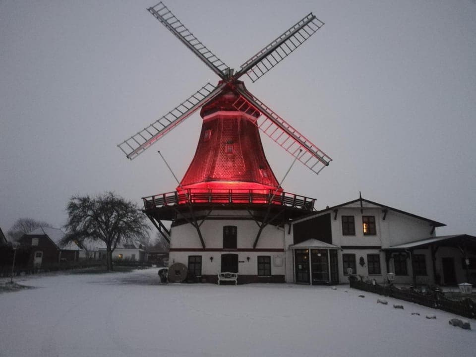 Property building, Nearby landmark, Winter