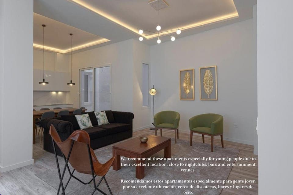 Living room, Seating area