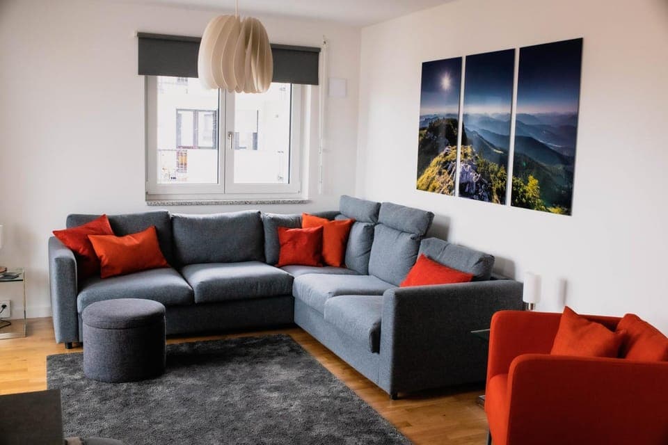 Living room, Seating area