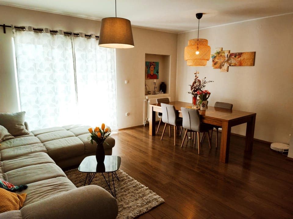 Living room, Seating area, Dining area