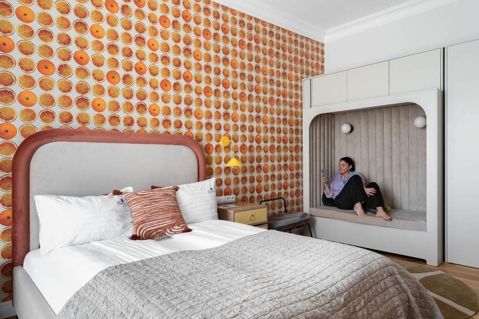 Bed, People, Photo of the whole room, Bedroom