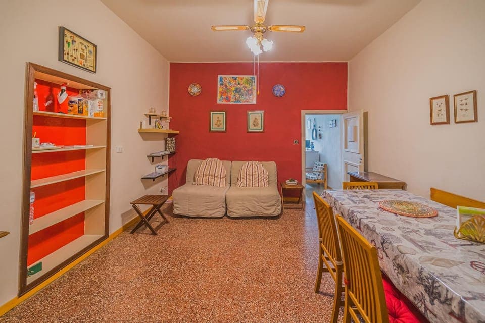 Living room, Photo of the whole room, Dining area
