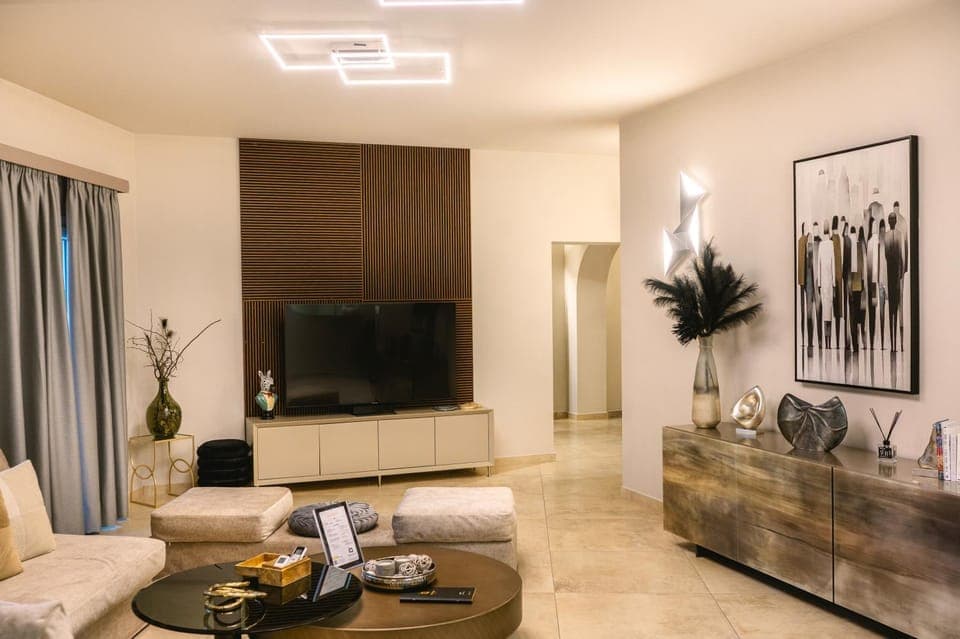 TV and multimedia, Living room, Seating area