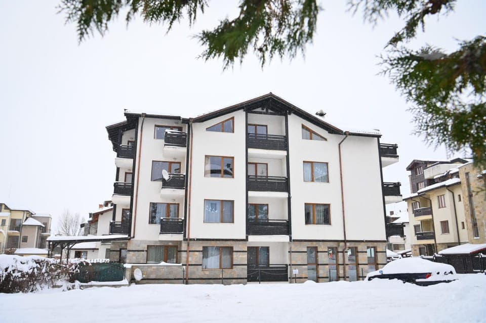 Property building, Winter