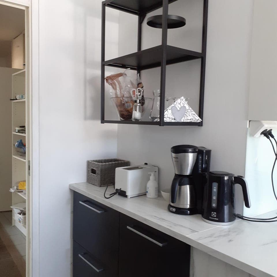 Coffee/tea facilities, Kitchen or kitchenette, toaster