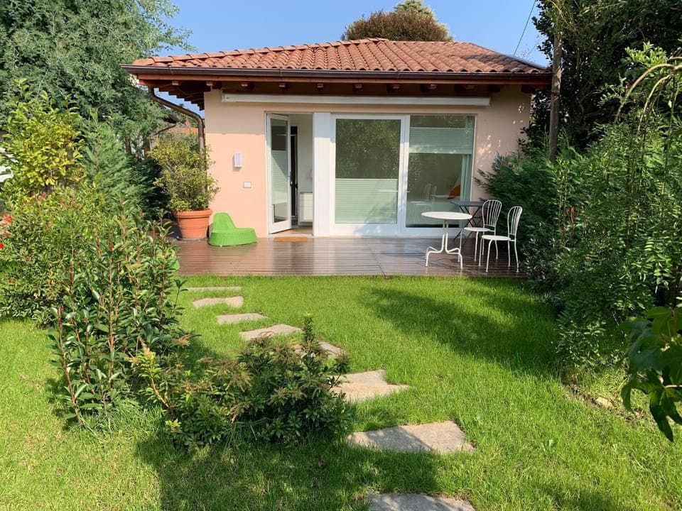 Property building, Garden, Garden view