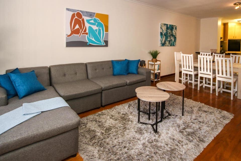 Lounge or bar, Seating area