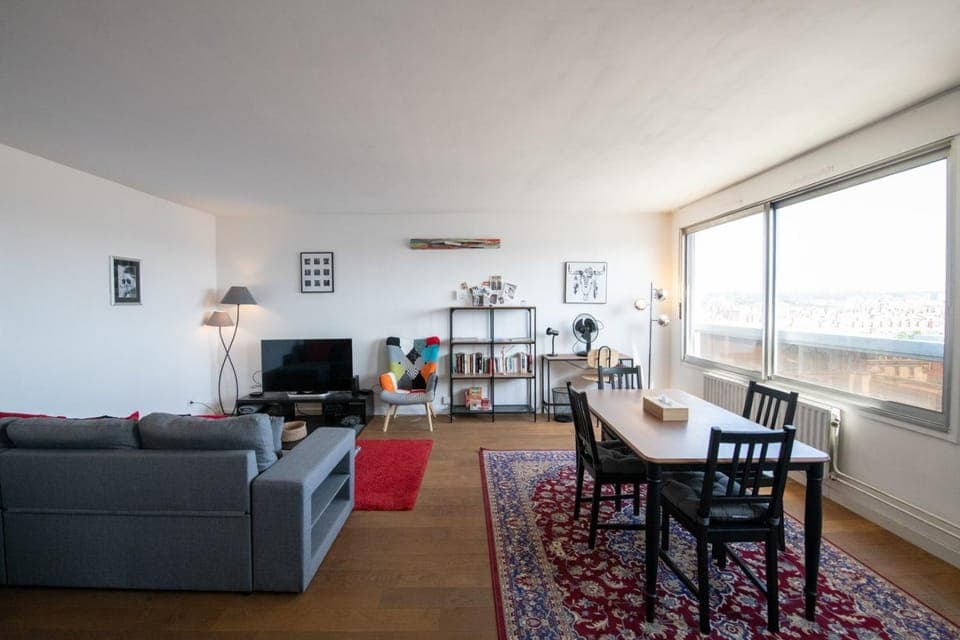 TV and multimedia, Living room, Dining area