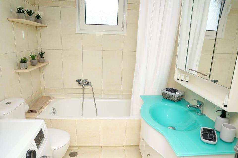 Toilet, Bathroom, Bath