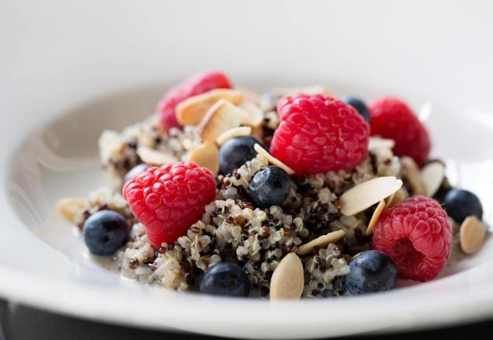 Restaurant/places to eat, Food and drinks, Food