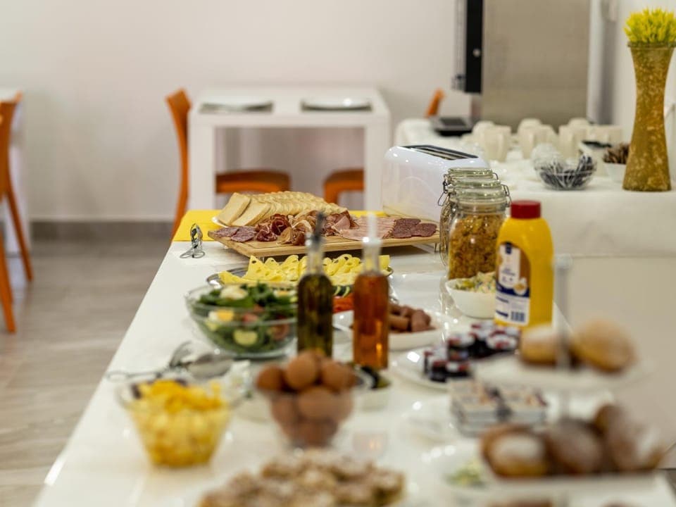 Breakfast, Breakfast, Buffet breakfast, Buffet breakfast