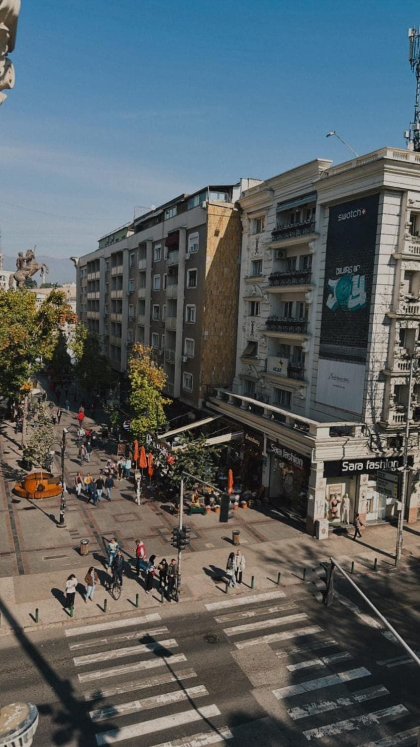 Neighbourhood, City view, Location