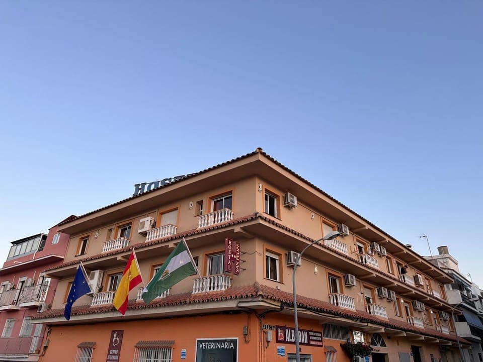 Property building, Day