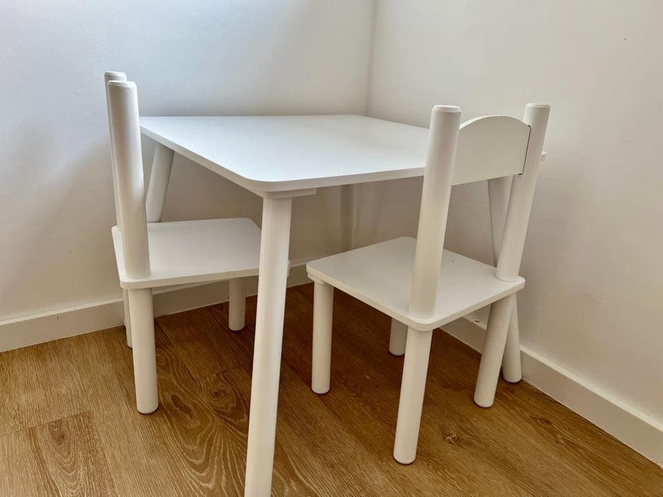 Living room, children