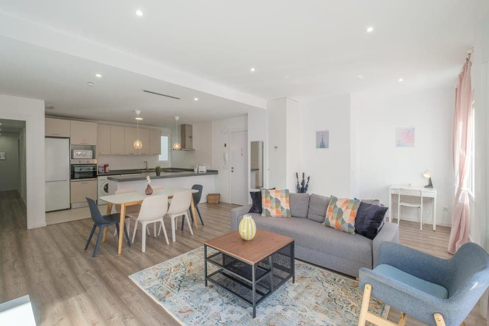 Kitchen or kitchenette, Living room, Dining area, kitchen