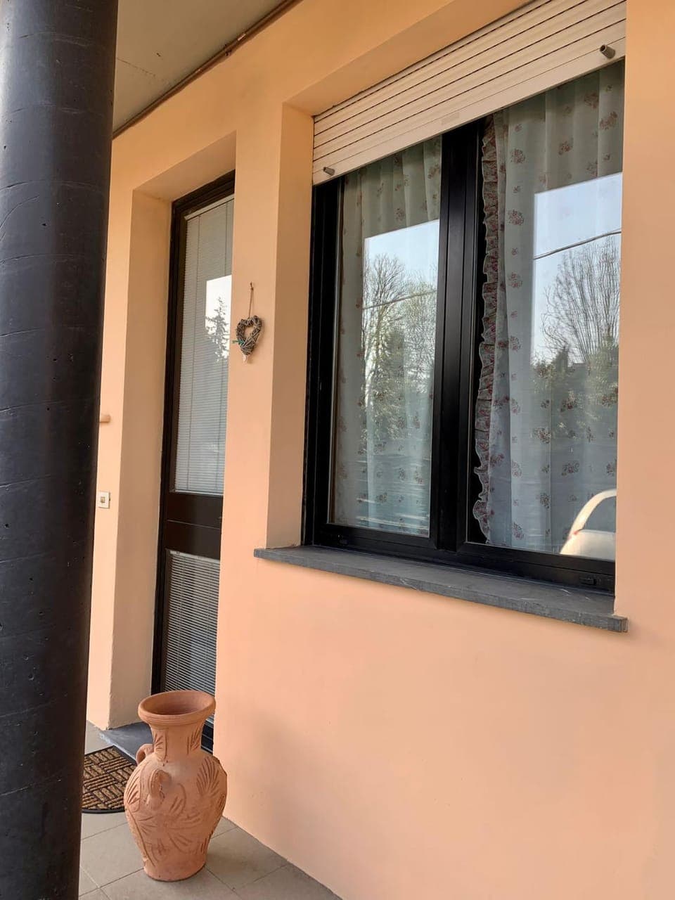 Patio, Facade/entrance