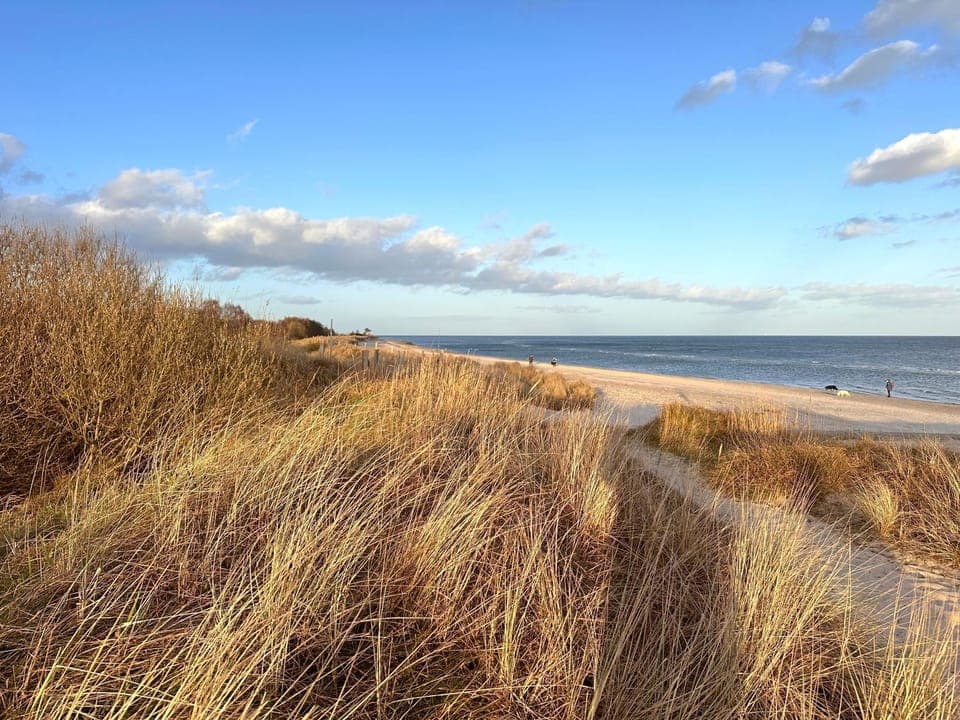 Nearby landmark, Natural landscape, Beach