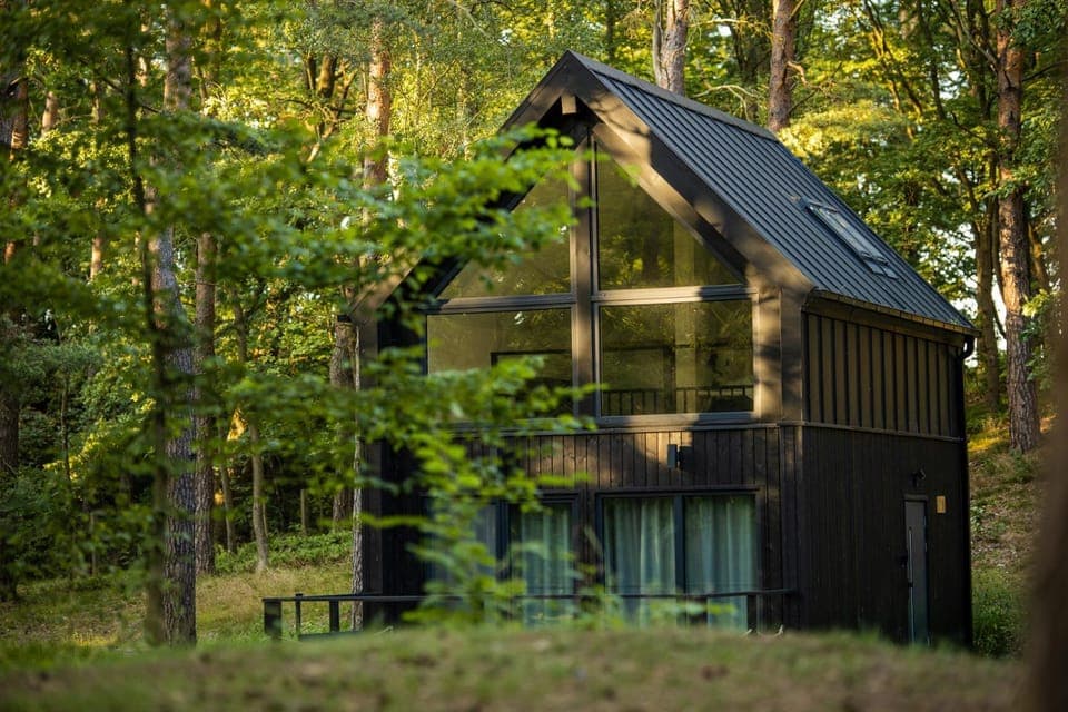 Property building, Natural landscape, Garden, View (from property/room), Windsurfing, Area and facilities