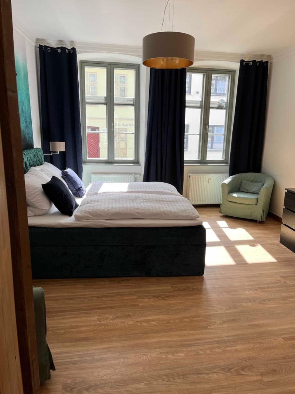 Photo of the whole room