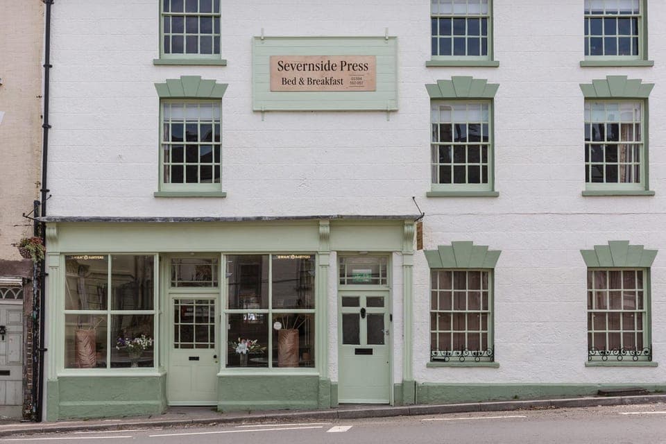 Property building, Facade/entrance