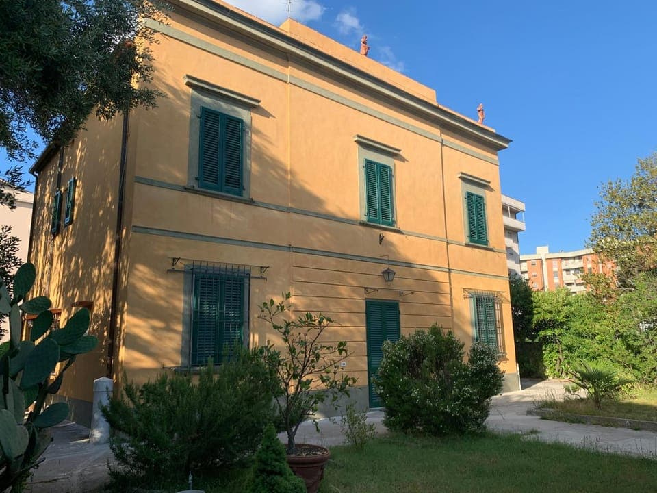 Property building, Garden, Garden view