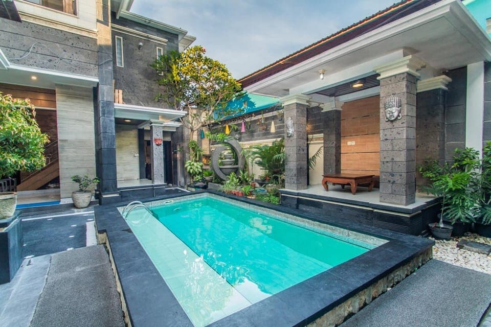 Property building, Swimming pool