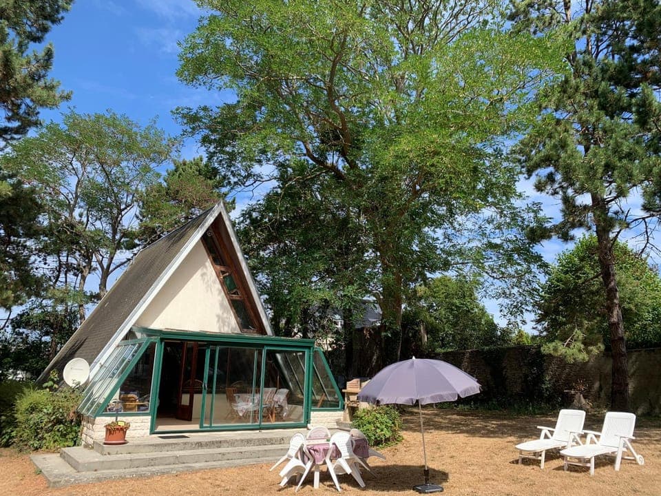 Property building, Garden, Garden view