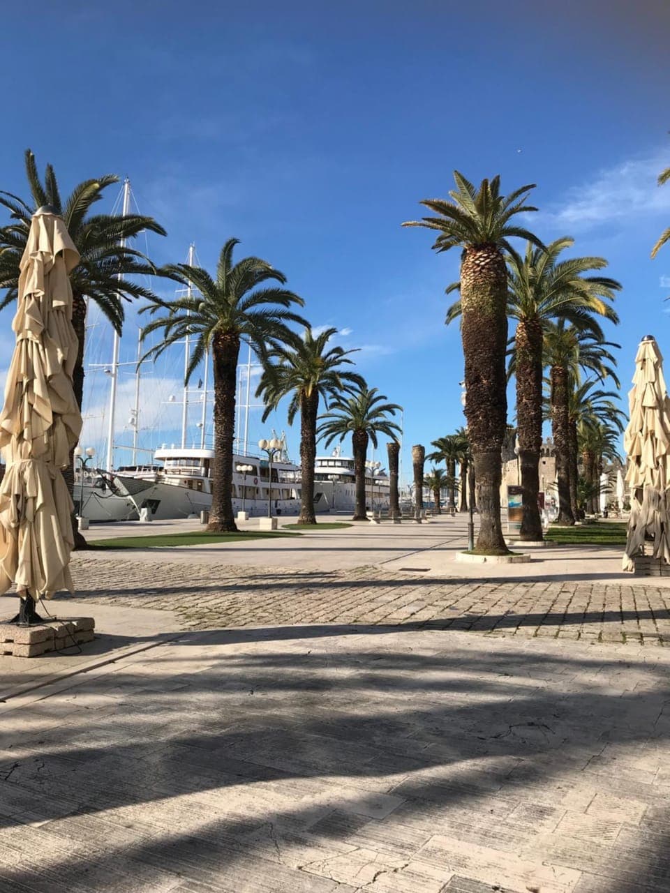 Neighbourhood, Sea view