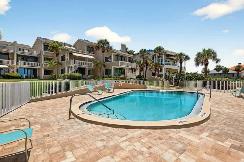 Sonrisa 10 House in Belleair Beach
