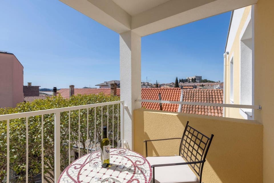 Balcony/Terrace, City view