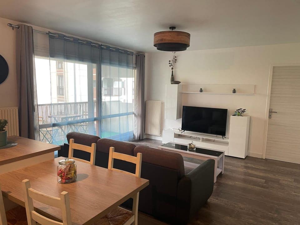 TV and multimedia, Living room