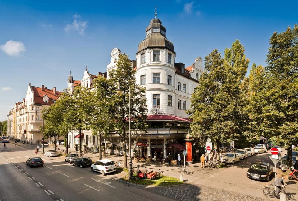 Area and facilities, Area and facilities