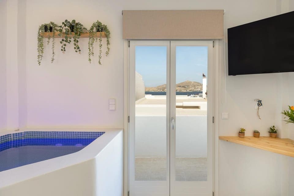 Natural landscape, Hot Tub, TV and multimedia, Sea view