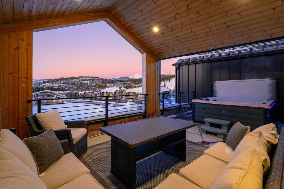 Patio, Seating area