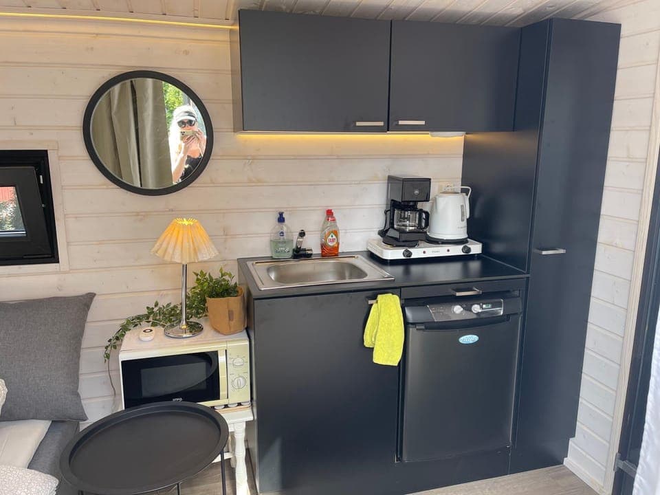 Saunallinen vierasmaja 1 km Föriltä Aurajoelta Apartment in Turku