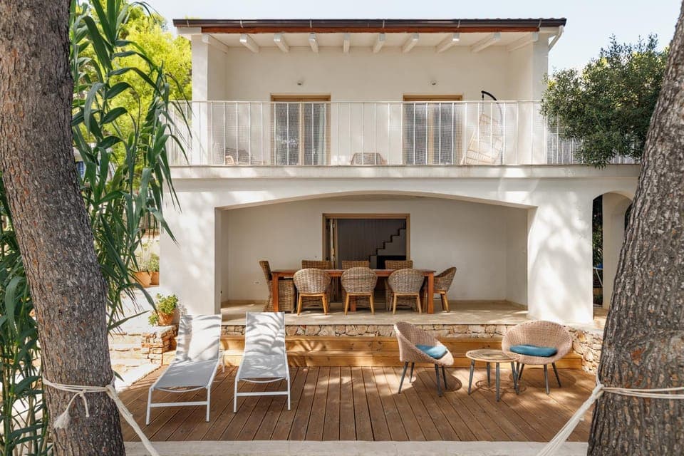 Property building, Patio