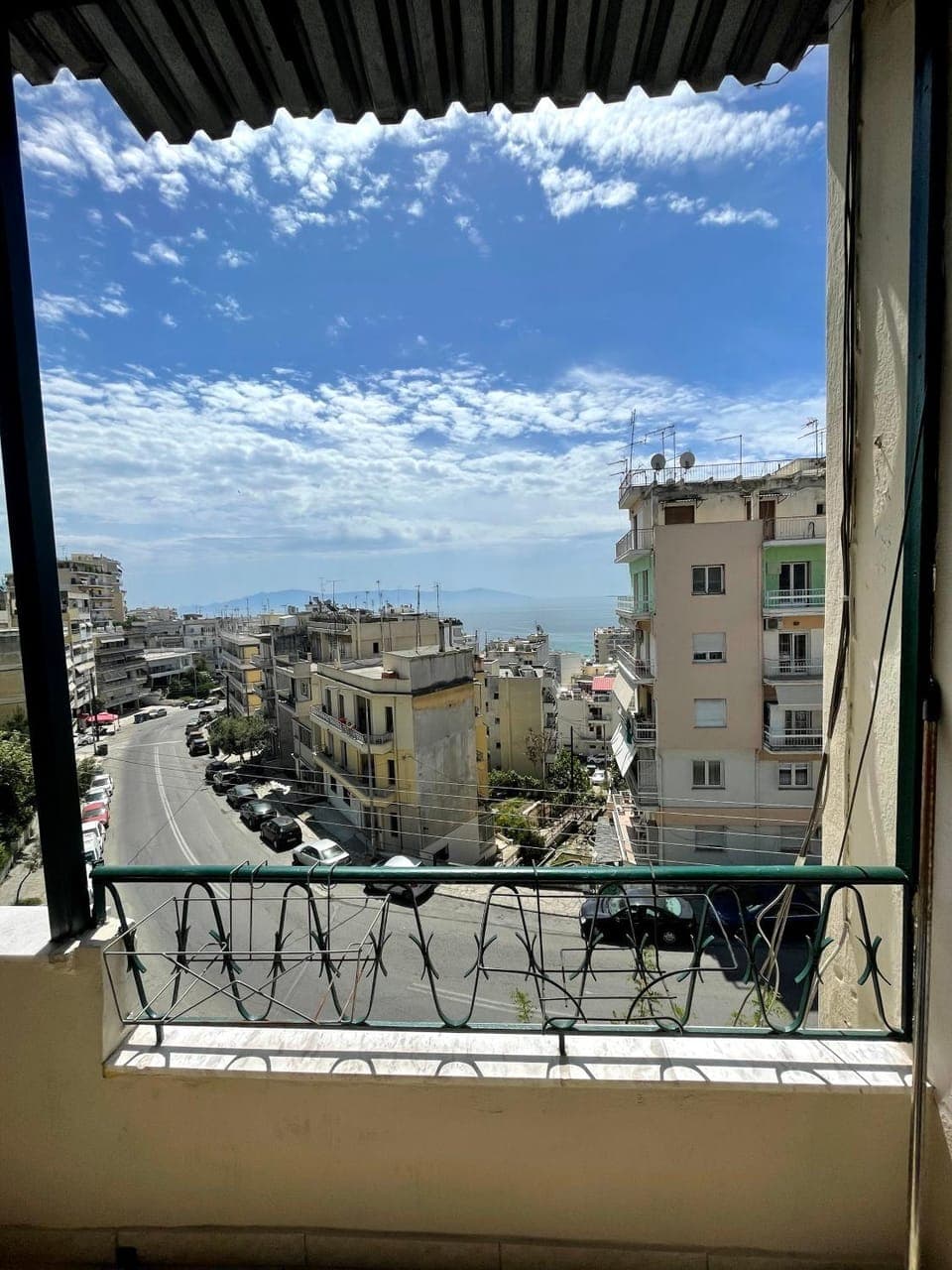 View (from property/room), Balcony/Terrace, City view, Sea view