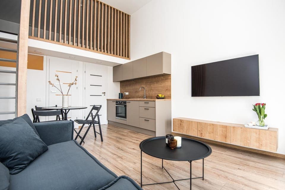 TV and multimedia, Kitchen or kitchenette, Living room