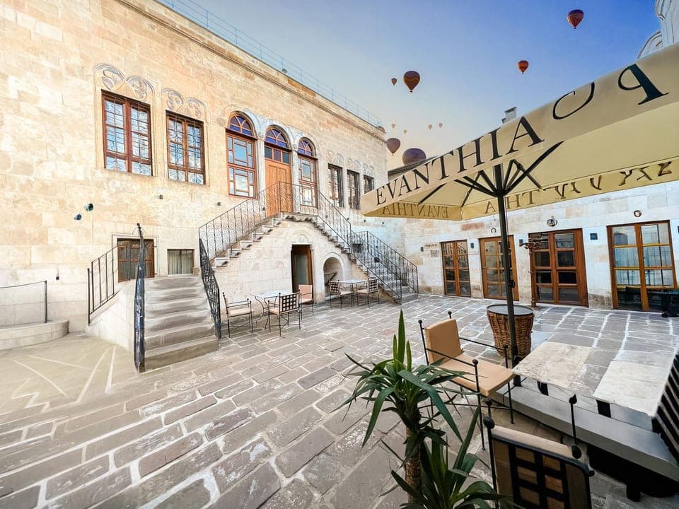 Property building, Inner courtyard view