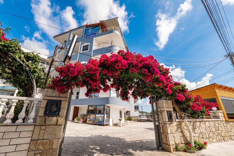 Property building, Spring, Day