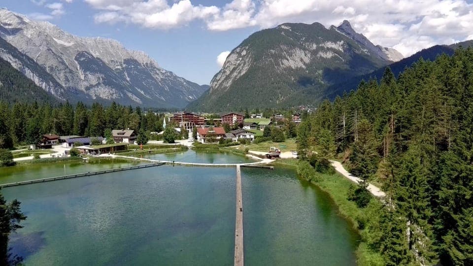 Property building, Natural landscape, Fishing