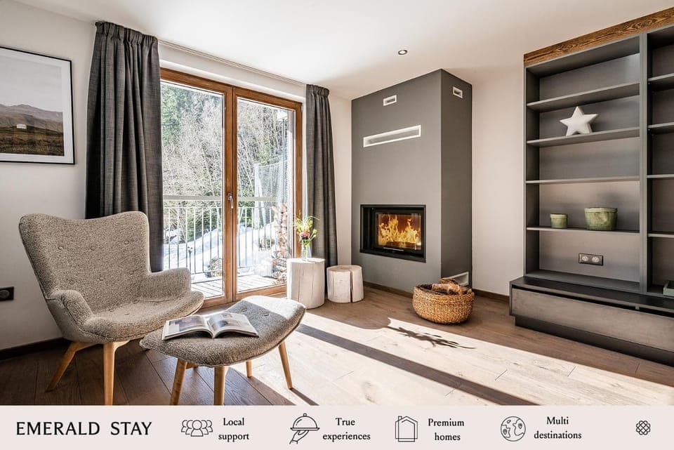 Living room, flat iron