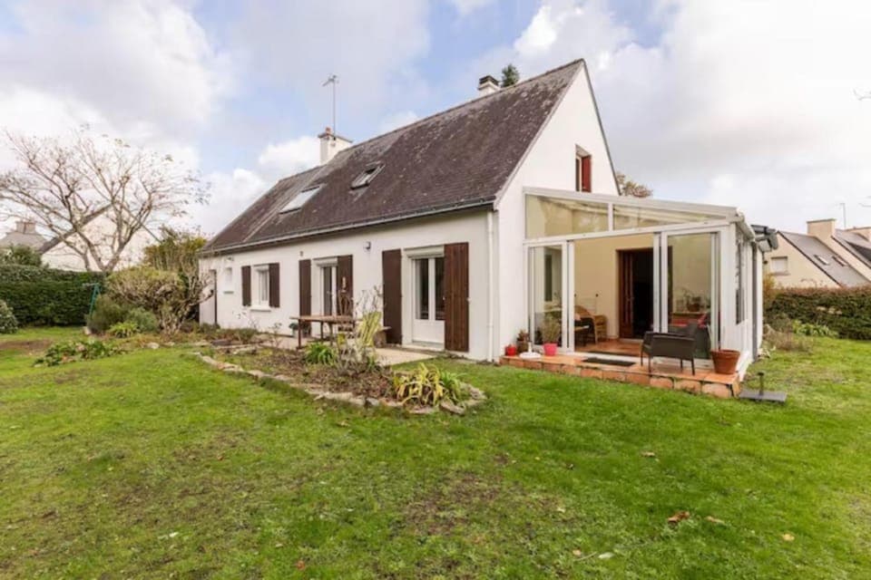 Garden, Garden, Garden view, Garden view, Quiet street view